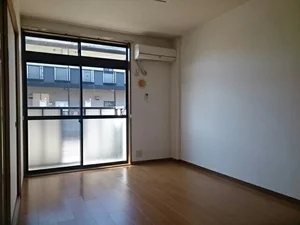 長島駅（三重県）のマンスリーマンション・ウィークリーマンション「スカイメゾンⅠ 102・洋室(No.1276546)」メイン画像