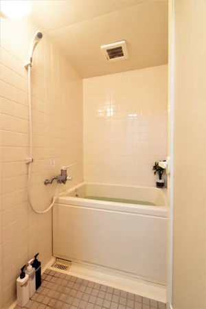 バストイレ別！シャンプーやボディーソープをご用意させていただいてるので入居してすぐ疲れを癒していただくことができます(^^♪