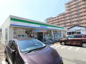 ファミリーマート