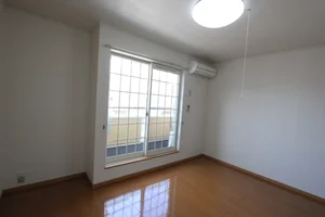 のマンスリーマンション・ウィークリーマンション「ハレレア 205・洋室(No.1276774)」メイン画像