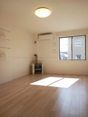 のマンスリーマンション・ウィークリーマンション「ノースヒル　Ⅵ 104・洋室(No.1276863)」メイン画像