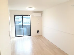 のマンスリーマンション・ウィークリーマンション「サニー　ガーデン 101・洋室(No.1276904)」メイン画像