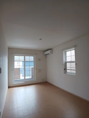 新潟市西蒲区のマンスリーマンション・ウィークリーマンション「ニューグランツⅠ 201・洋室(No.1276953)」メイン画像