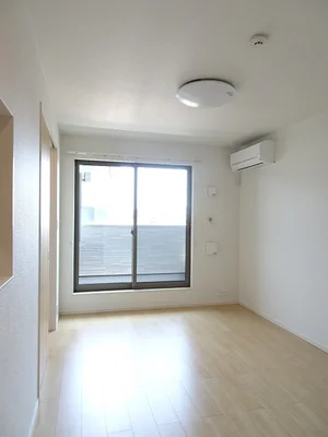 のマンスリーマンション・ウィークリーマンション「セレーノ　モチヅキⅠ 203・洋室(No.1276964)」メイン画像