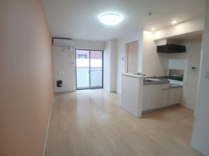 のマンスリーマンション・ウィークリーマンション「アルビコッコ 102・洋室(No.1277001)」メイン画像