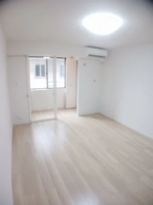 西富井駅（岡山県）のマンスリーマンション・ウィークリーマンション「シャ　ティグレ 203・洋室(No.1277059)」メイン画像