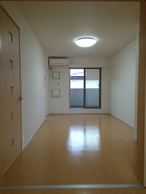 岡山県のマンスリーマンション・ウィークリーマンション「サフラン　Ｃ 202・洋室(No.1277070)」メイン画像