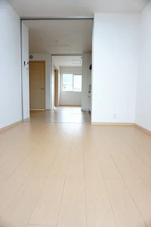 のマンスリーマンション・ウィークリーマンション「プリマベーラ　Ｄ 103・洋室(No.1277130)」メイン画像