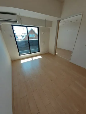 のマンスリーマンション・ウィークリーマンション「サウス　ビスタ　Ⅰ 202・洋室(No.1277132)」メイン画像