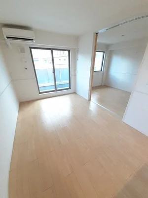 高田本山駅（三重県）のマンスリーマンション・ウィークリーマンション「第三東雲　Ａ 205・洋室(No.1277137)」メイン画像