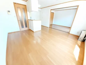 のマンスリーマンション・ウィークリーマンション「アンソレイエⅡ 103・洋室(No.1277146)」メイン画像