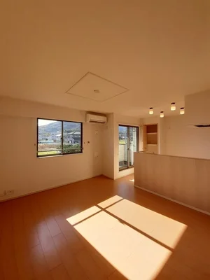 のマンスリーマンション・ウィークリーマンション「サン・ハーモニーＣ 203・洋室(No.1277153)」メイン画像