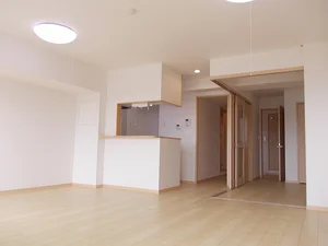 のマンスリーマンション・ウィークリーマンション「レガーミ泉中央 301・洋室(No.1277356)」メイン画像