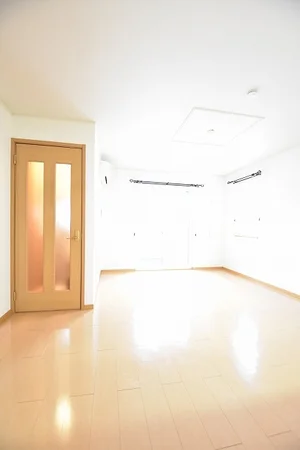 のマンスリーマンション・ウィークリーマンション「シャンゼリゼＡ 101・LDK(No.1277378)」メイン画像