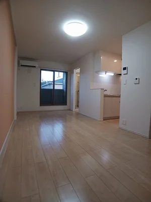 のマンスリーマンション・ウィークリーマンション「ＫＥＮⅤ 203・洋室(No.1277388)」メイン画像