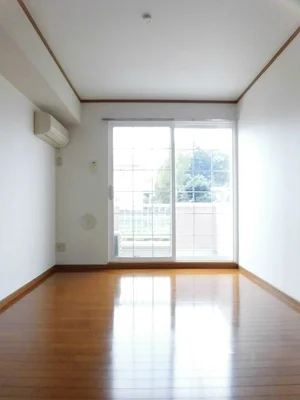 のマンスリーマンション・ウィークリーマンション「カーサコモド 102・洋室(No.1277429)」メイン画像