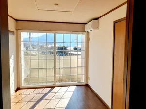 埴科郡坂城町のマンスリーマンション・ウィークリーマンション「ベルグランデＭ　Ｂ 102・洋室(No.1277508)」メイン画像