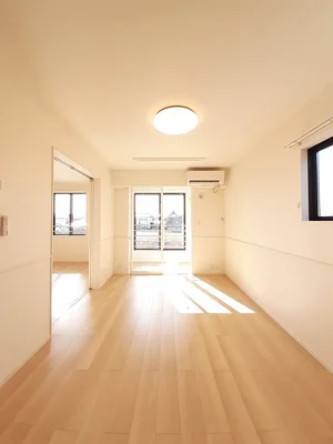 富山市のマンスリーマンション・ウィークリーマンション「グランド・リバー 201・洋室(No.1277599)」メイン画像