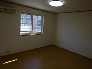 のマンスリーマンション・ウィークリーマンション「サイモンＳＩＸ 203・洋室(No.1277613)」メイン画像