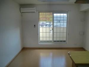 のマンスリーマンション・ウィークリーマンション「メゾン　フレール 203・洋室(No.1277640)」メイン画像