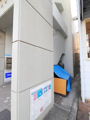 敷地内ゴミ捨て場