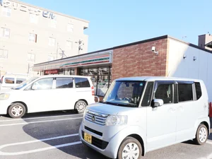 セブン-イレブン 広島東原１丁目店まで徒歩４分