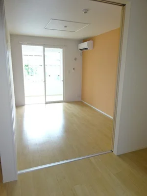 岡山市東区のマンスリーマンション・ウィークリーマンション「エルヴィータ・ウーノ 102・洋室(No.1277862)」メイン画像