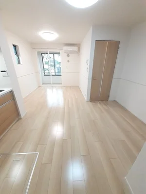 のマンスリーマンション・ウィークリーマンション「アイ　シー　ザ　ライト　Ⅰ 104・洋室(No.1277888)」メイン画像