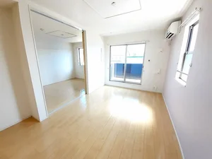 佐賀市のマンスリーマンション・ウィークリーマンション「シャンゼリーゼ 204・洋室(No.1277926)」メイン画像