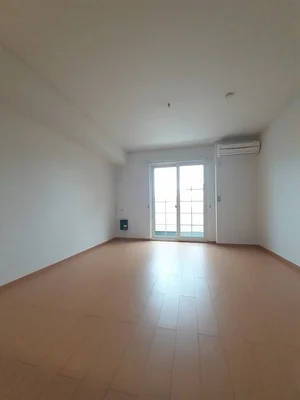 のマンスリーマンション・ウィークリーマンション「ＫＵＲＥＭＡＴＨＩＳＳ　Ｂ 102・洋室(No.1278141)」メイン画像