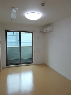 富士市のマンスリーマンション・ウィークリーマンション「エンブレイス．ＫⅢ 102・洋室(No.1278148)」メイン画像