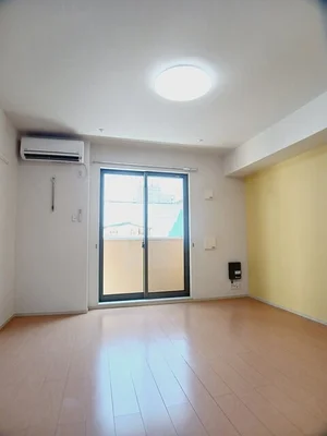 のマンスリーマンション・ウィークリーマンション「ルーチェ高砂 101・洋室(No.1278156)」メイン画像