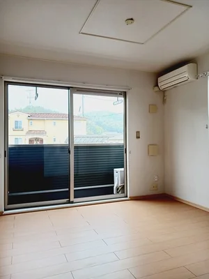 のマンスリーマンション・ウィークリーマンション「レ　クレ　ドール　Ａ 101・洋室(No.1278191)」メイン画像