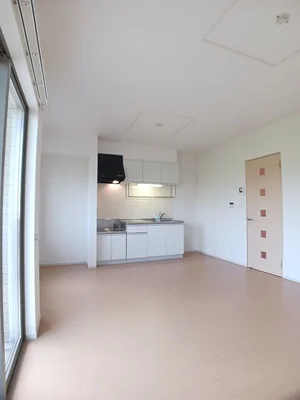 出雲市のマンスリーマンション・ウィークリーマンション「コンシェル　シミズ　Ⅵ 101・洋室(No.1278194)」メイン画像