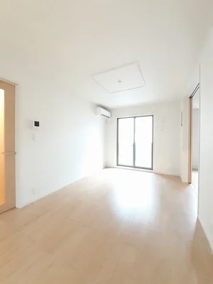 のマンスリーマンション・ウィークリーマンション「ベネヴォレンテＣ 102・洋室(No.1278252)」メイン画像