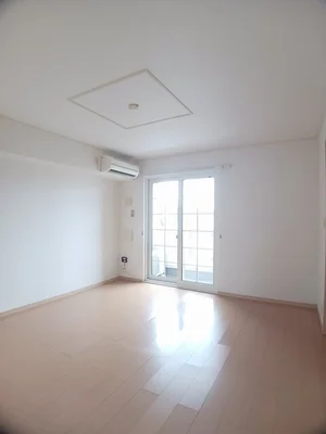 のマンスリーマンション・ウィークリーマンション「ベル　ドゥ　ソレイユ 105・洋室(No.1278352)」メイン画像