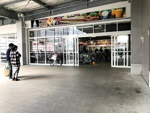 コストコホールセール 広島倉庫店まで徒歩２０分