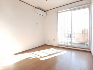 邑楽郡千代田町のマンスリーマンション・ウィークリーマンション「エトワール赤岩 204・洋室(No.1278360)」メイン画像