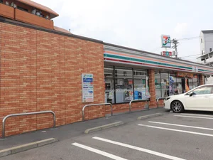 セブン-イレブン 広島祇園8丁目店まで徒歩7分