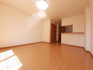 亀山駅（兵庫県）のマンスリーマンション・ウィークリーマンション「ウエスト　ウッド　アベニュー 101・洋室(No.1278441)」メイン画像