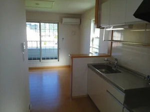 八家駅（兵庫県）のマンスリーマンション・ウィークリーマンション「ライラック　グレース 204・洋室(No.1278445)」メイン画像