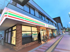 セブン-イレブン 広島中広3丁目店まで徒歩10分