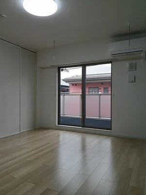 のマンスリーマンション・ウィークリーマンション「ヴィラ　ミスズ 203・洋室(No.1278458)」メイン画像