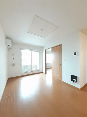 のマンスリーマンション・ウィークリーマンション「フォルシュＭ　Ｂ棟 202・洋室(No.1278485)」メイン画像