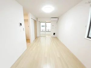 のマンスリーマンション・ウィークリーマンション「Ｈｉｒｕｉ　ｔｅｒｒａ－ｃｅ 101・洋室(No.1278496)」メイン画像