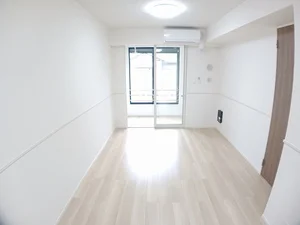 のマンスリーマンション・ウィークリーマンション「フィオーレ笠木　Ａ 103・洋室(No.1278497)」メイン画像