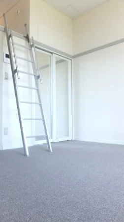 のマンスリーマンション・ウィークリーマンション「レオパレス万場山 202(No.1278733)」メイン画像