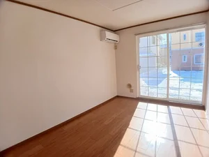 北上駅（岩手県）のマンスリーマンション・ウィークリーマンション「アンソレイエ 101・洋室(No.1278908)」メイン画像