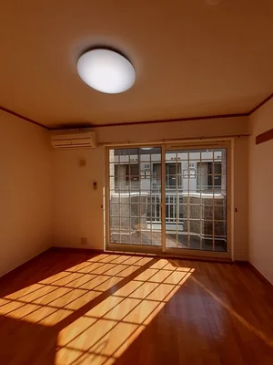 のマンスリーマンション・ウィークリーマンション「シルクガーデン 101・洋室(No.1278912)」メイン画像