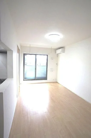 のマンスリーマンション・ウィークリーマンション「ウィステリア 302・洋室(No.1278946)」メイン画像